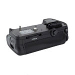 Meike-Battery-Grip-for-Nikon-D7000-3